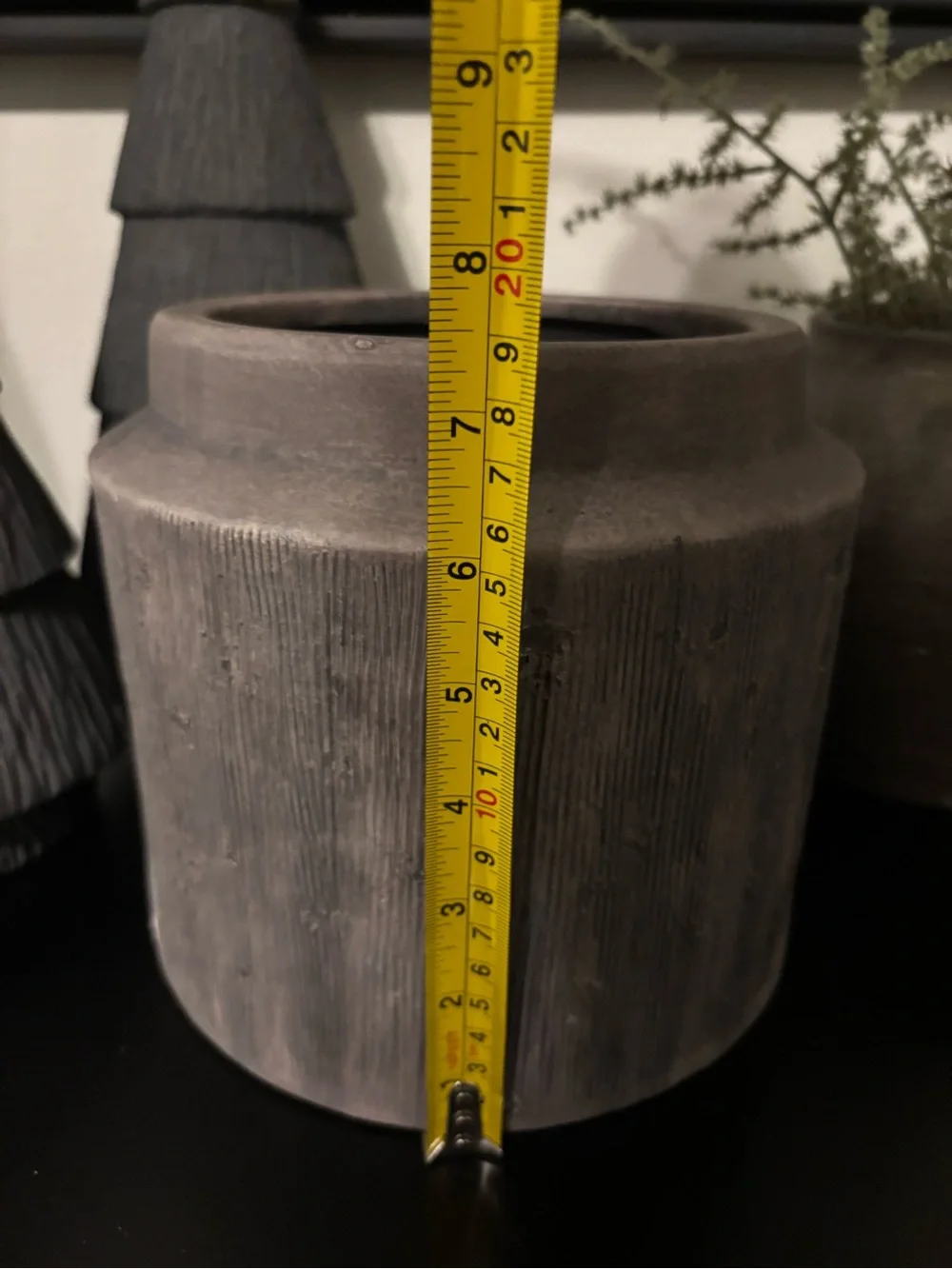N/A neutral gray